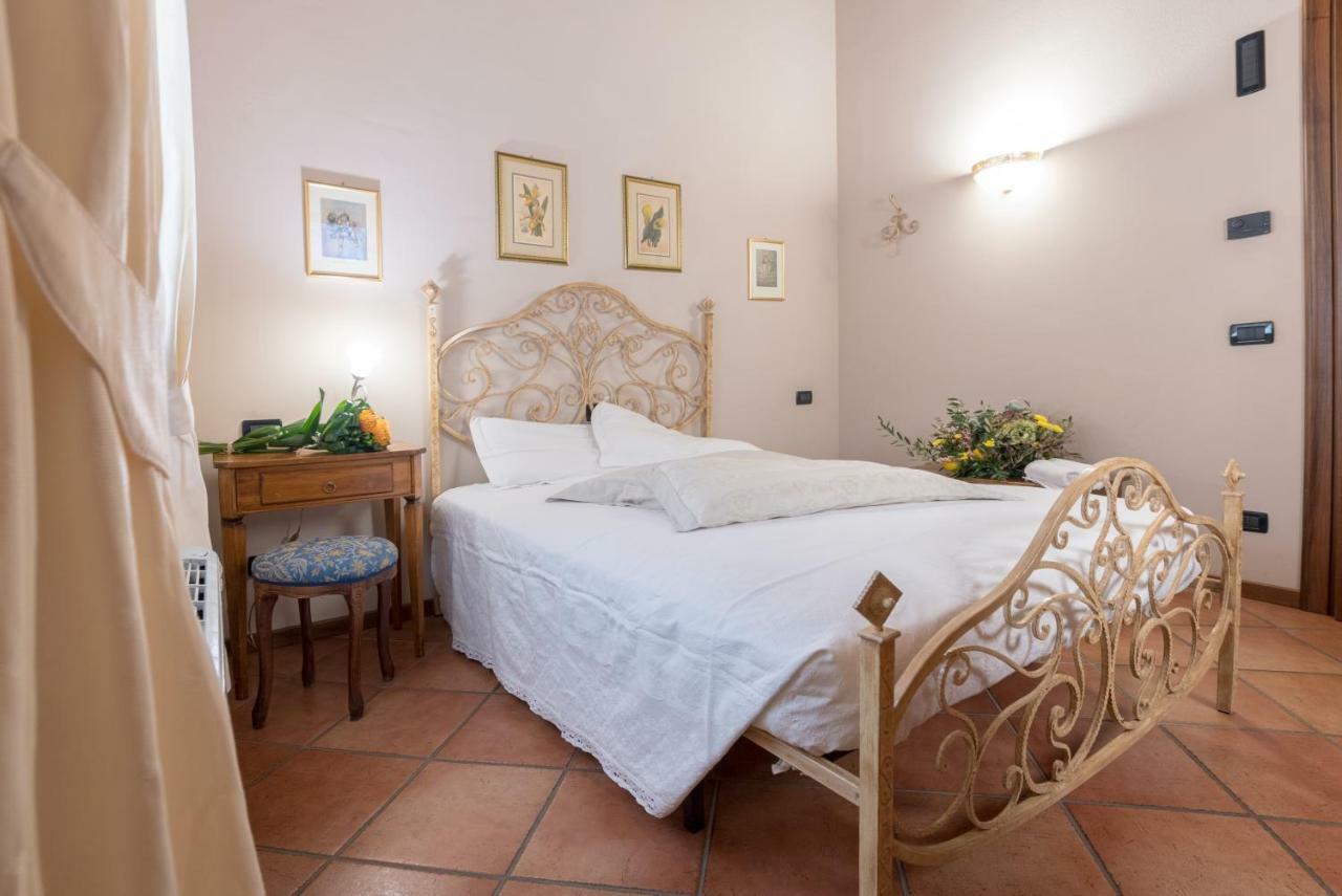 Le Rondini Bed & Breakfast Bagnolo Mella Exterior photo