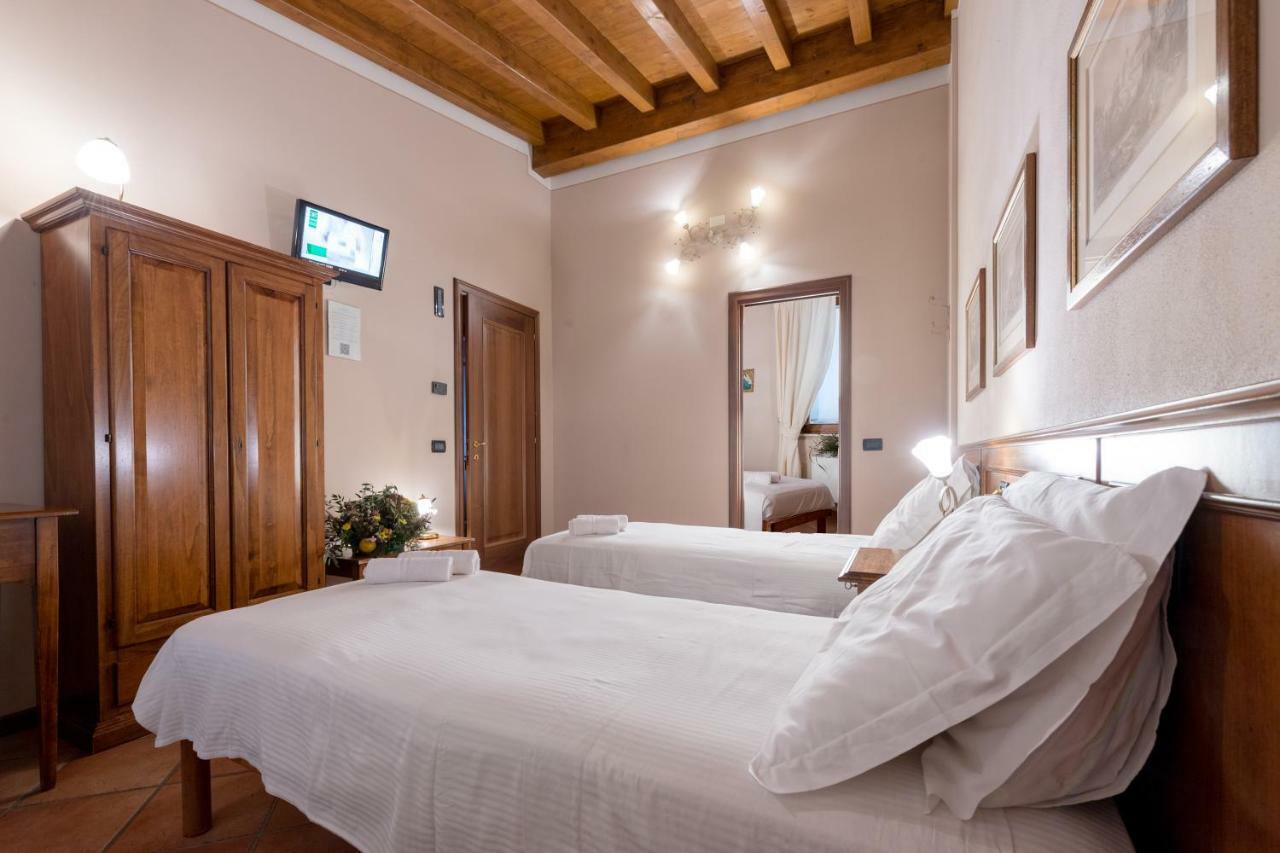 Le Rondini Bed & Breakfast Bagnolo Mella Exterior photo